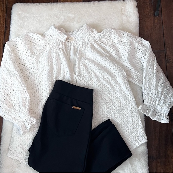 Elan Bella Eyelet Floral Embroidered Top White Size Medium - Picture 6 of 16